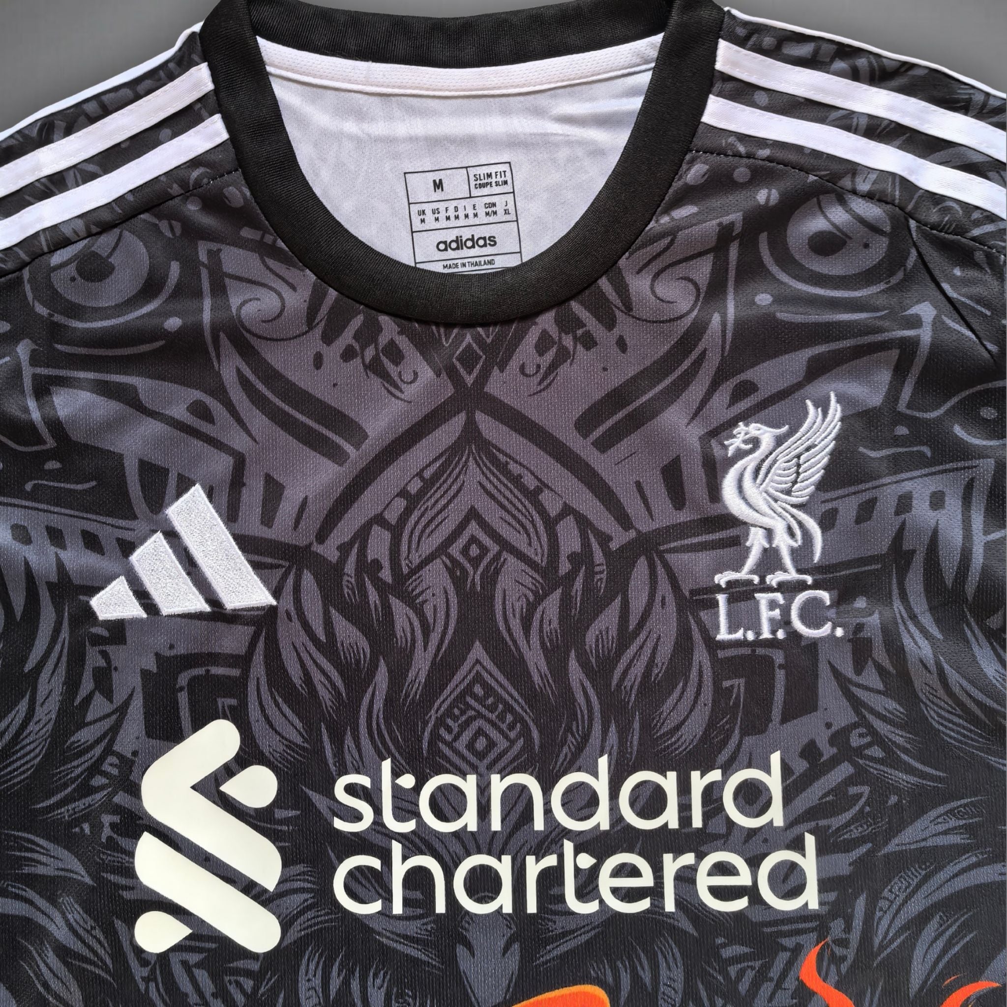 Liverpool Oranje Draak Shirt