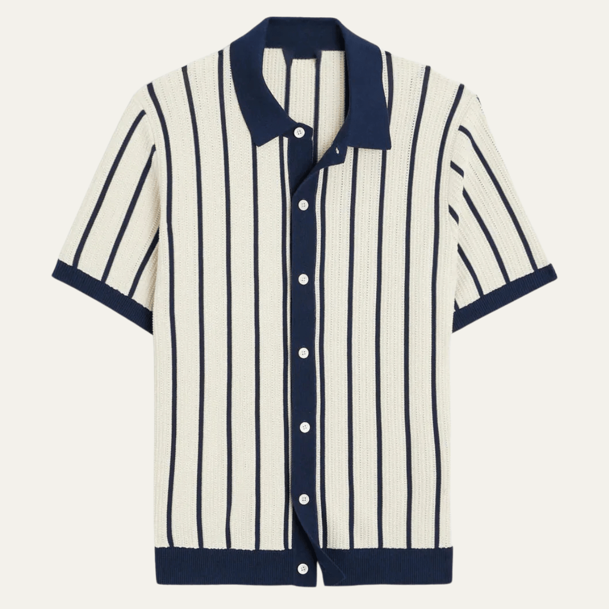 Herren-Poloshirt — Kragen, Strickstil, durchgehende Knopfleiste  