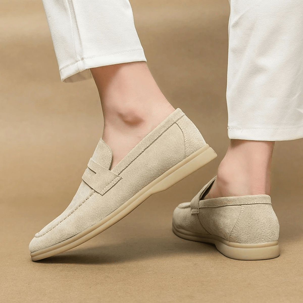Mocassini da uomo slip-on — suola bassa e dettaglio cucito