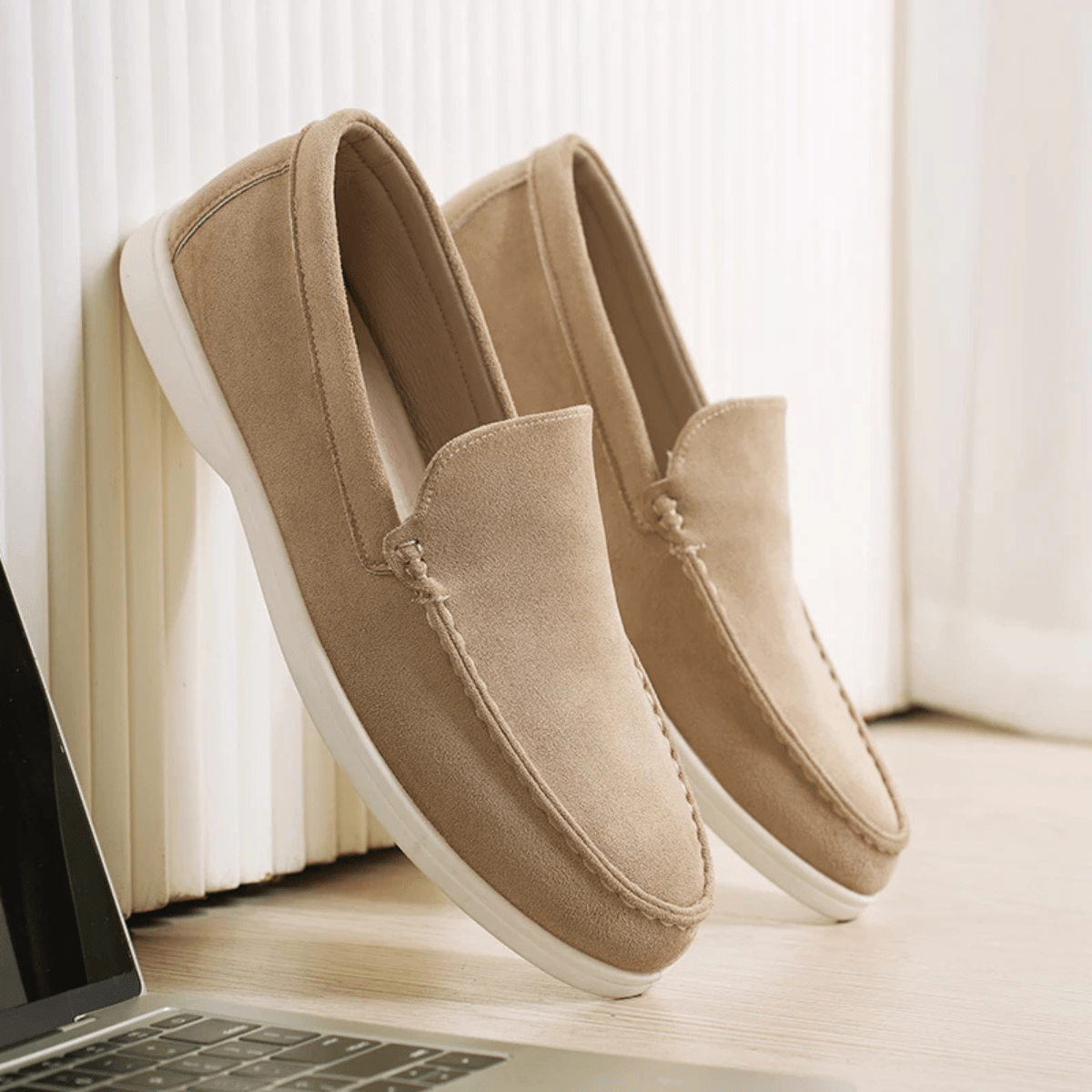Herren Slipper — Lockerer Schnitt, Alltagsstil