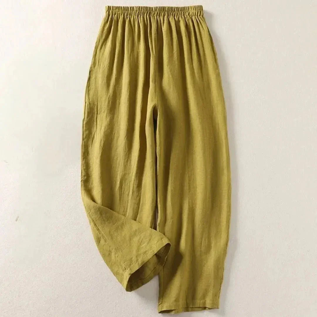 Pantaloni da donna, vestibilità rilassata, lunghezza corta, vita elasticizzata