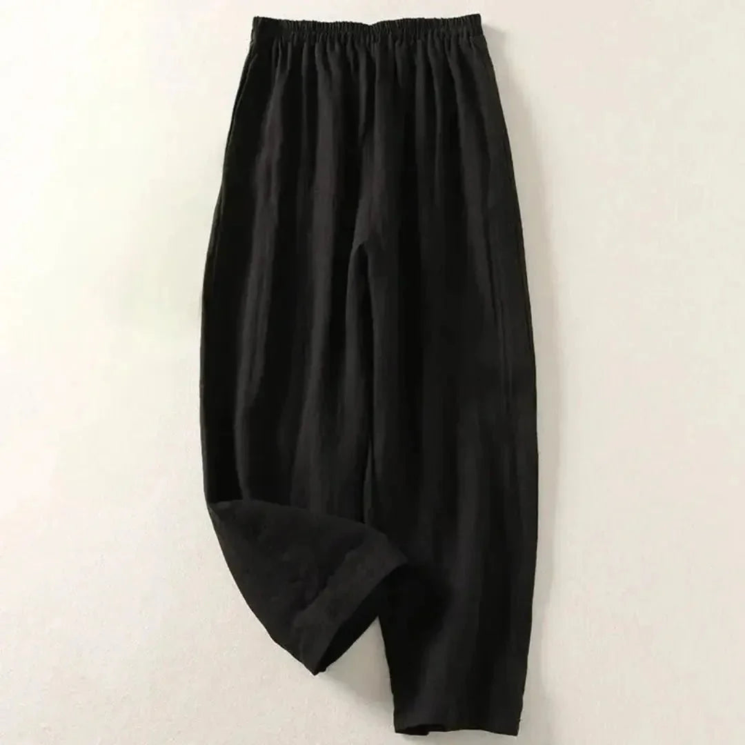 Pantaloni da donna, vestibilità rilassata, lunghezza corta, vita elasticizzata
