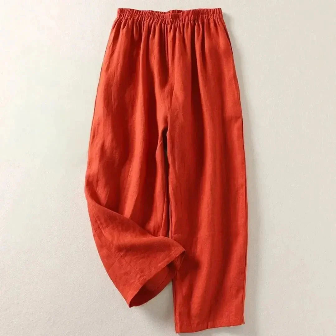 Pantaloni da donna, vestibilità rilassata, lunghezza corta, vita elasticizzata
