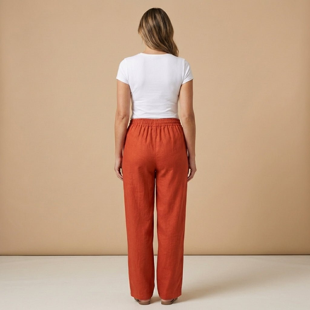 Pantaloni da donna, vestibilità rilassata, lunghezza corta, vita elasticizzata