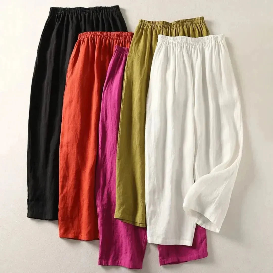 Pantaloni da donna, vestibilità rilassata, lunghezza corta, vita elasticizzata