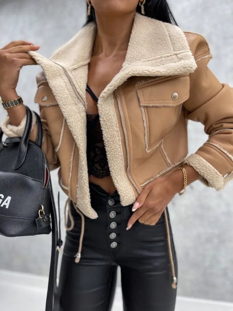 Chaqueta de mujer — Cierre frontal con cremallera, forro de forro polar