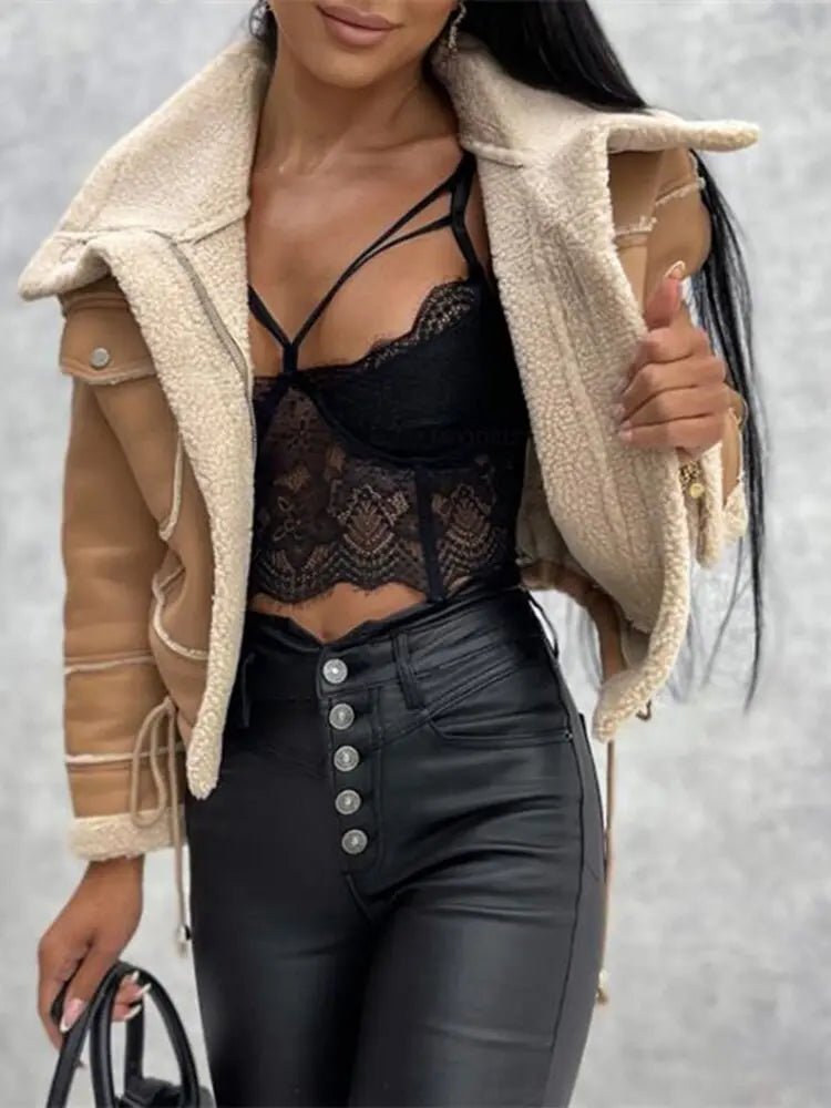 Chaqueta de mujer — Cierre frontal con cremallera, forro de forro polar