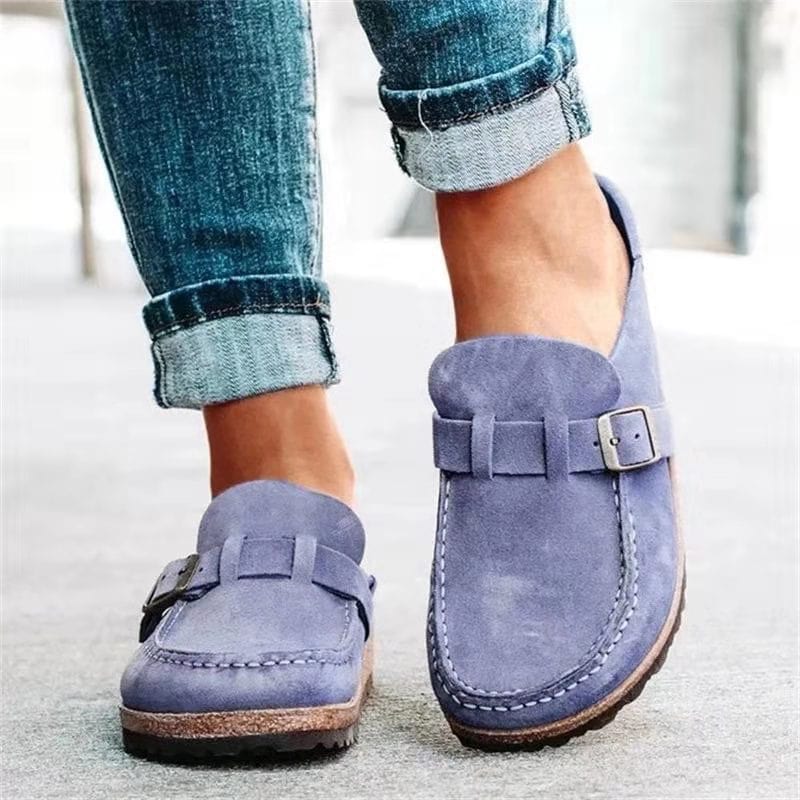 Mocassini da donna — Slip-on con fibbia, punta chiusa, profilo basso