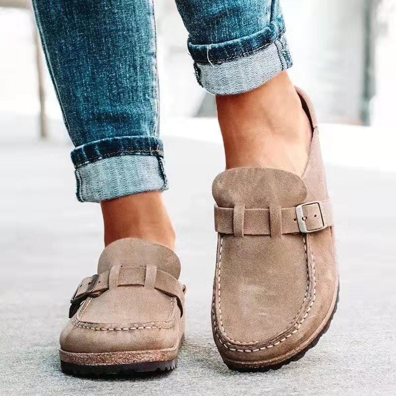 Mocassini da donna — Slip-on con fibbia, punta chiusa, profilo basso