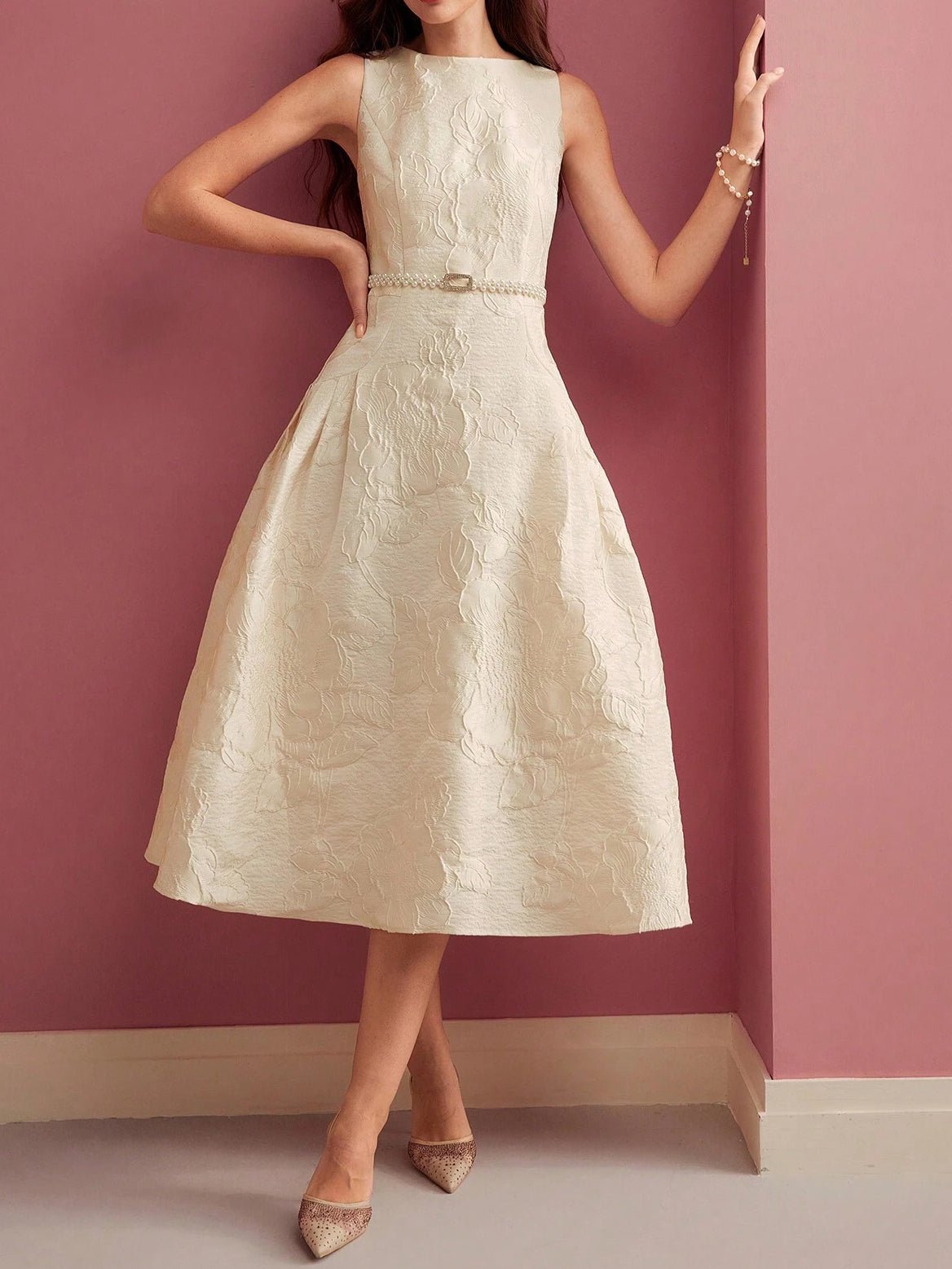 Vestito midi donna — vestibilità a linea A, scollo a barca, senza maniche, con cintura