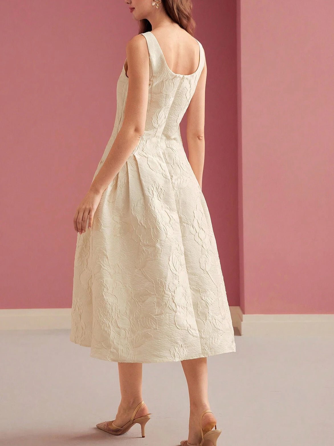 Vestito midi donna — vestibilità a linea A, scollo a barca, senza maniche, con cintura