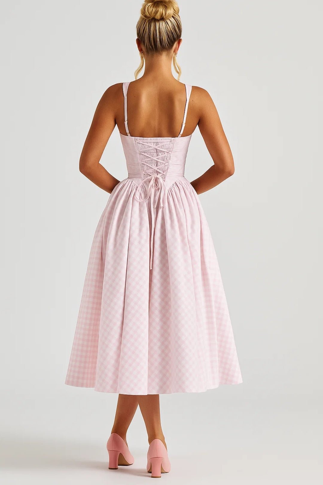 Damen-Midikleid — Kariertes Muster, Spaghettiträger, ausgestellter Rock  