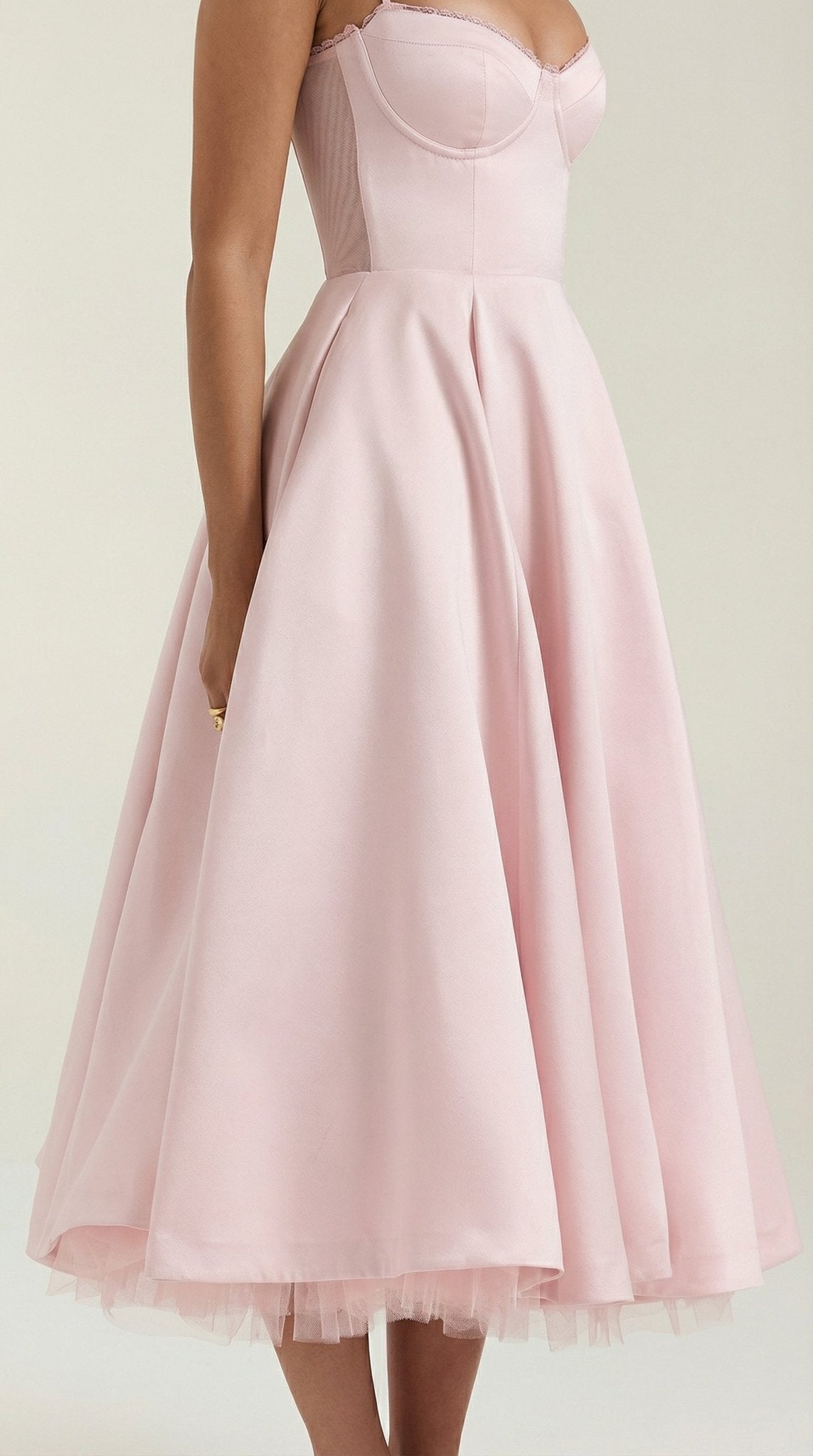 Vestito midi donna — scollo a cuore e spalline sottili