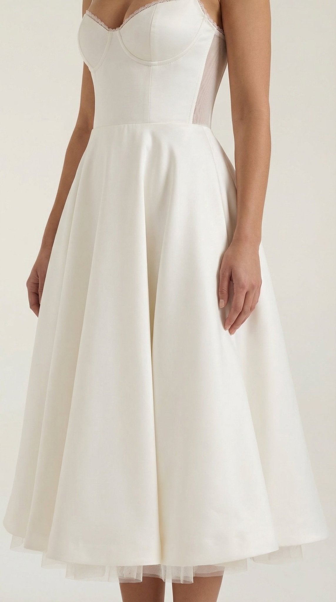 Vestito midi donna — scollo a cuore e spalline sottili