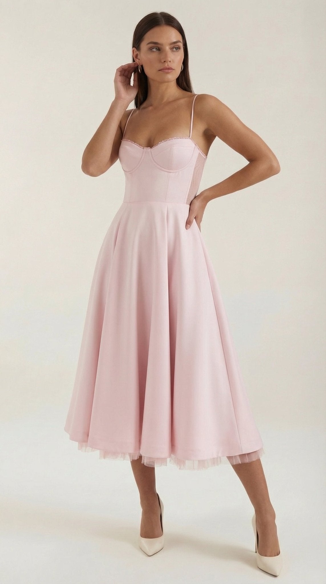 Vestito midi donna — scollo a cuore e spalline sottili