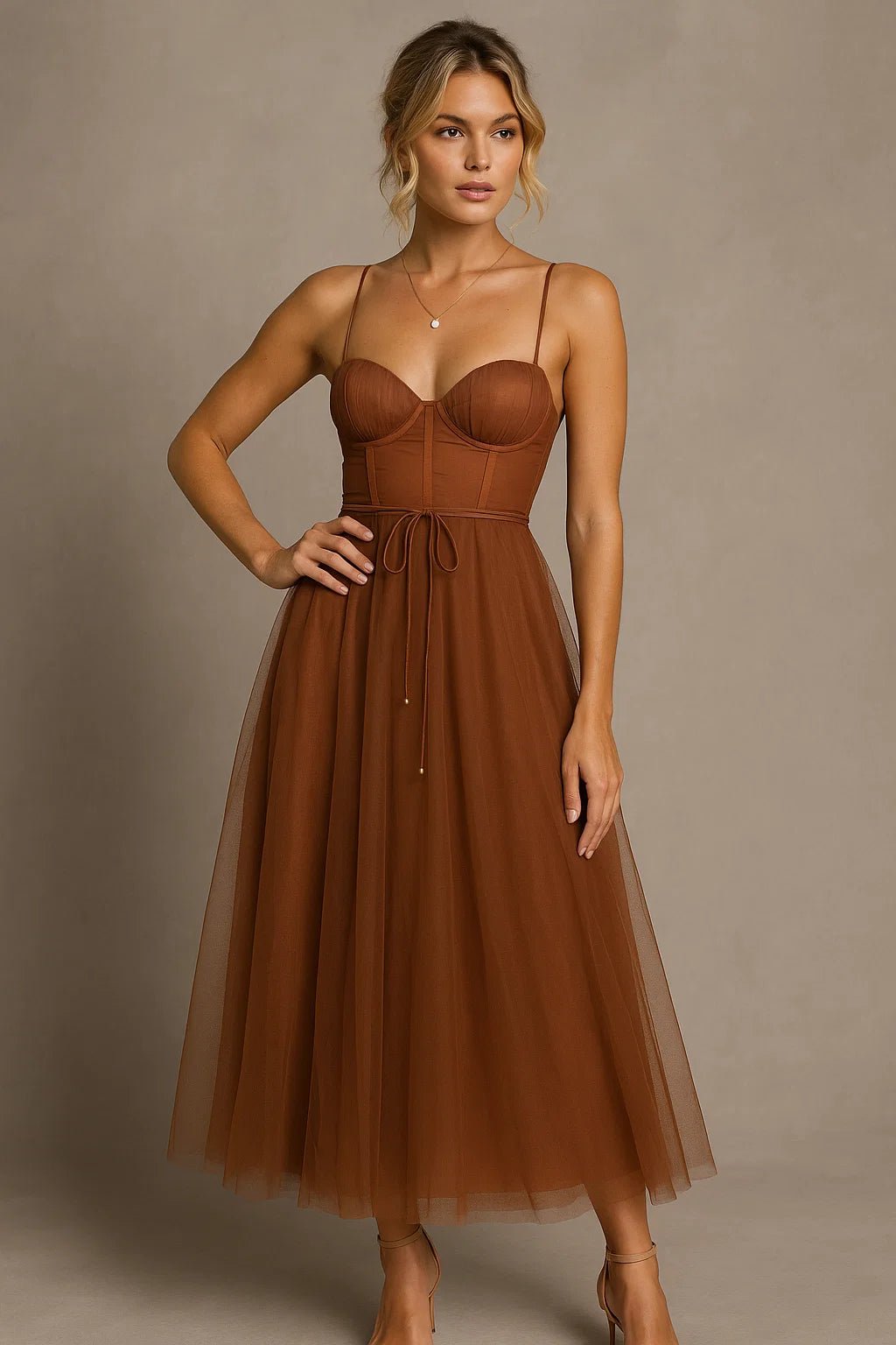 Damen Midikleid — Korsett-Schnitt Spaghettiträger Raffung am Bustier