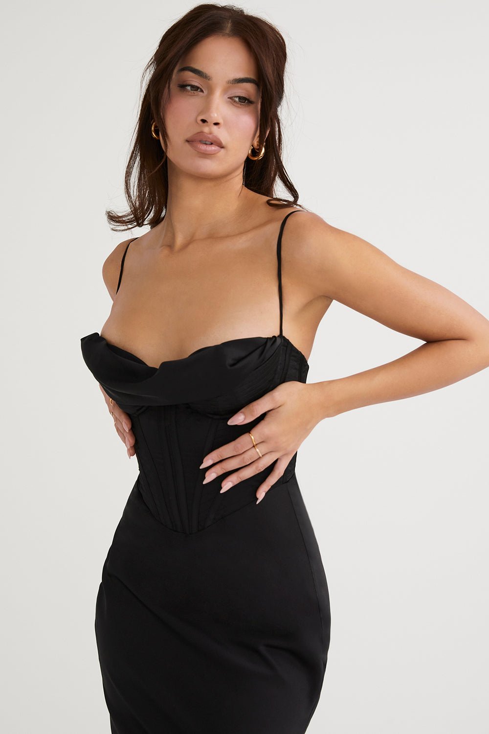 Damen Minikleid — Bodycon-Passform, plissiert, mit Bindverschluss hinten