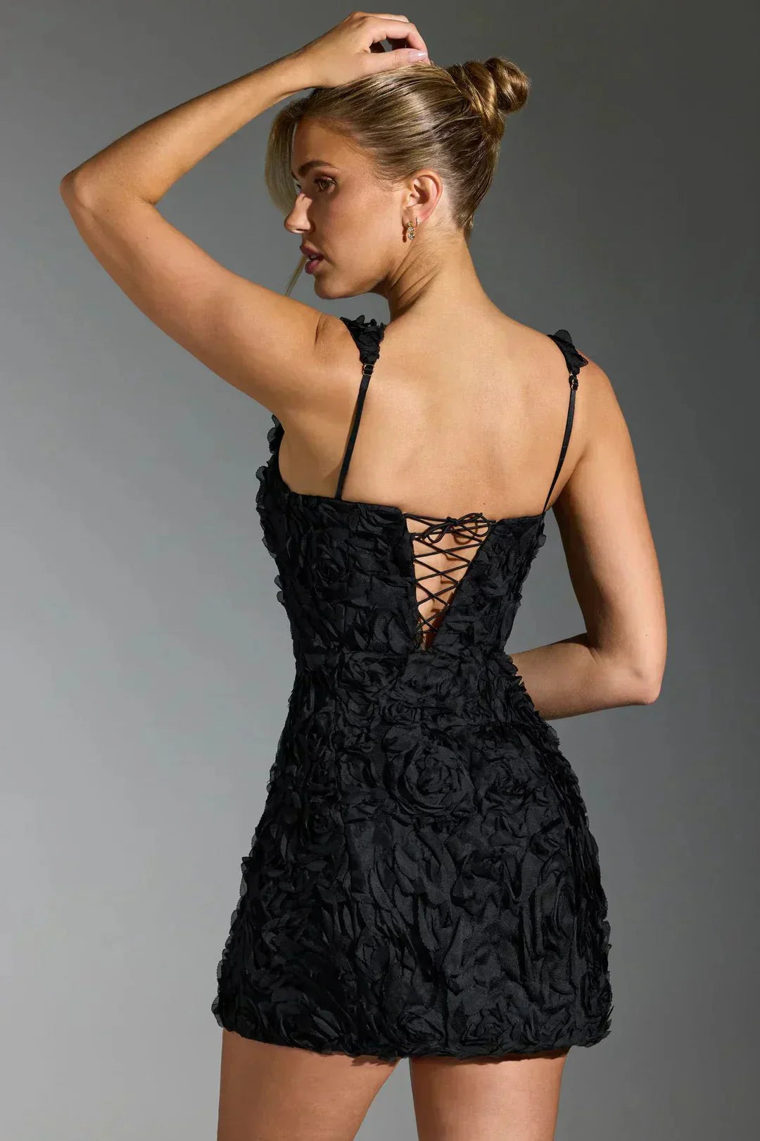 Dames Mini Jurk — Bodycon Pasvorm Vierkante Halslijn Lange Mouwen