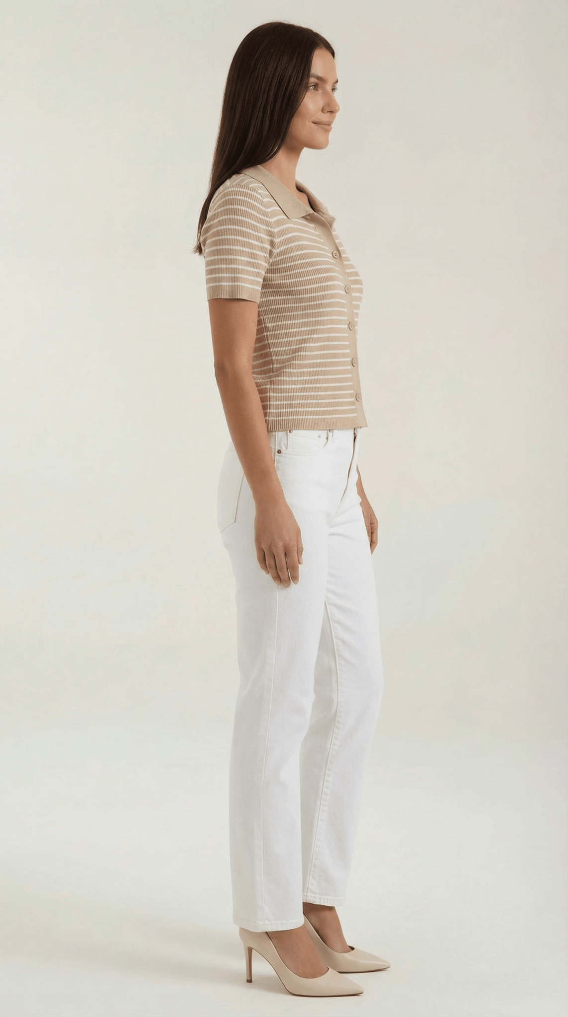 Polo da donna — Patta frontale con bottoni e design del colletto