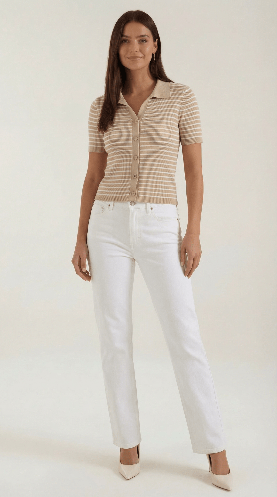 Polo da donna — Patta frontale con bottoni e design del colletto