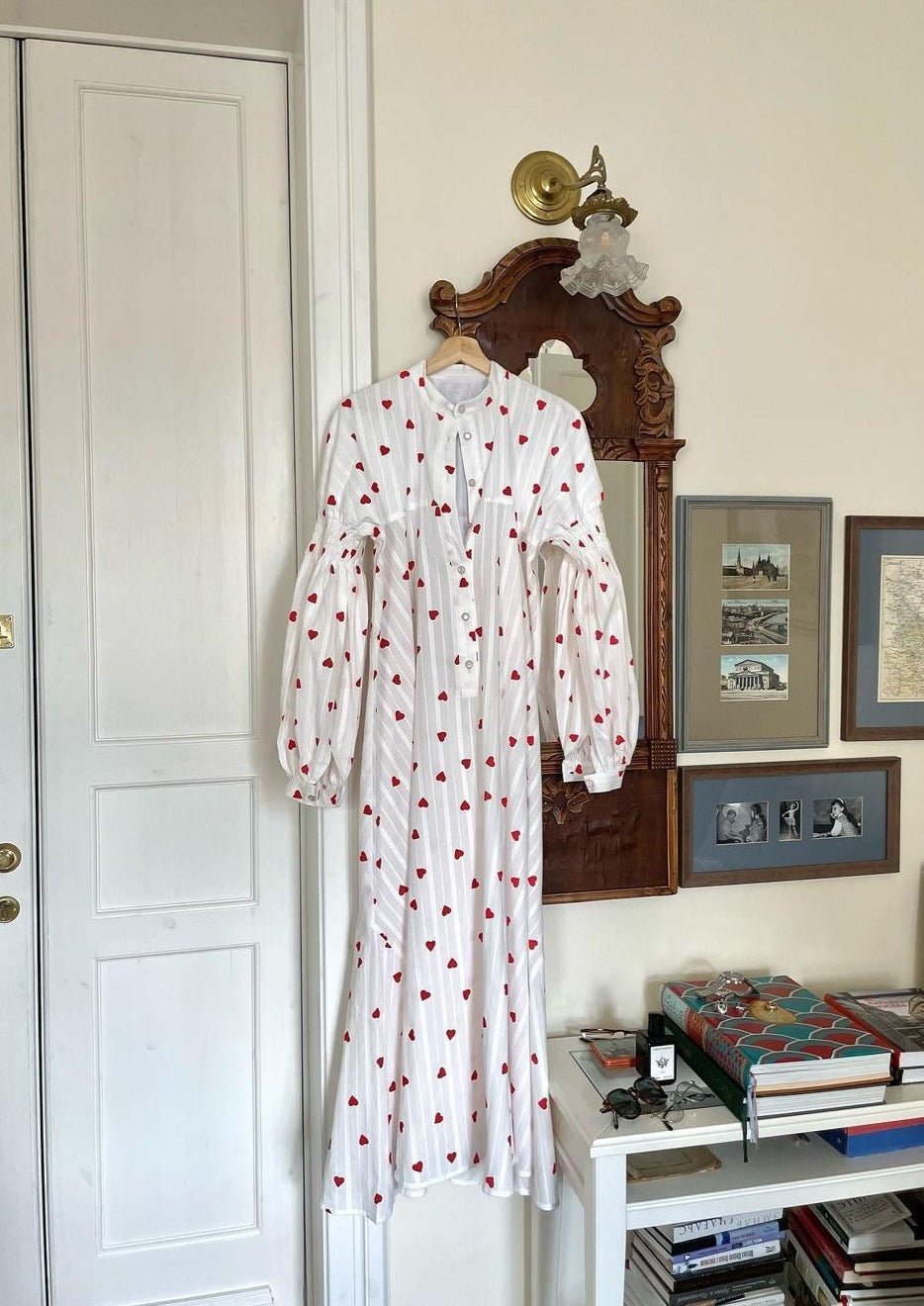 Dames Shirtjurk — Oversized Pasvorm Maxi Lengte Geborduurd